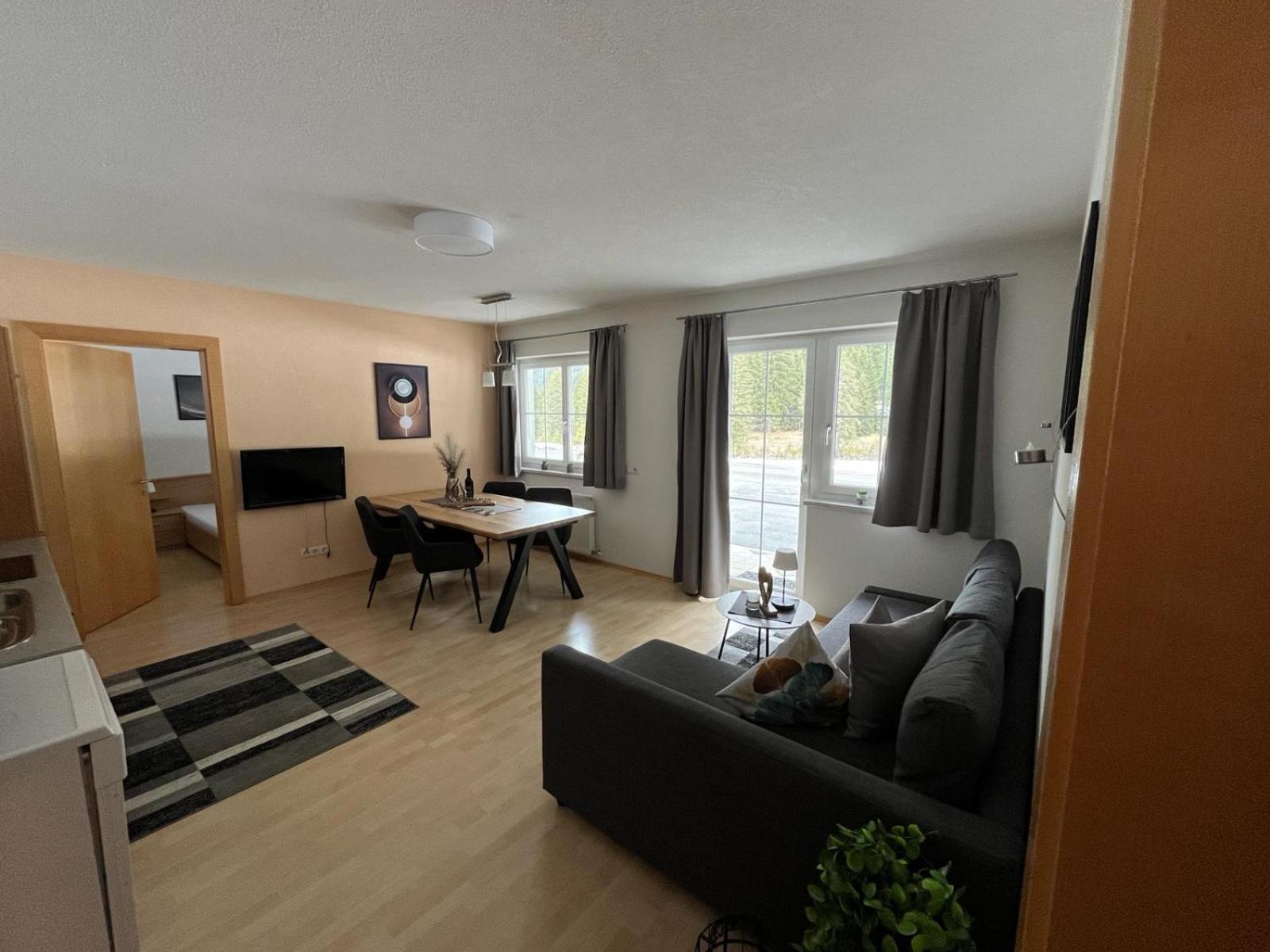 Ferienwohnung Hoellrigl Sankt Leonhard im Pitztal Bagian luar foto