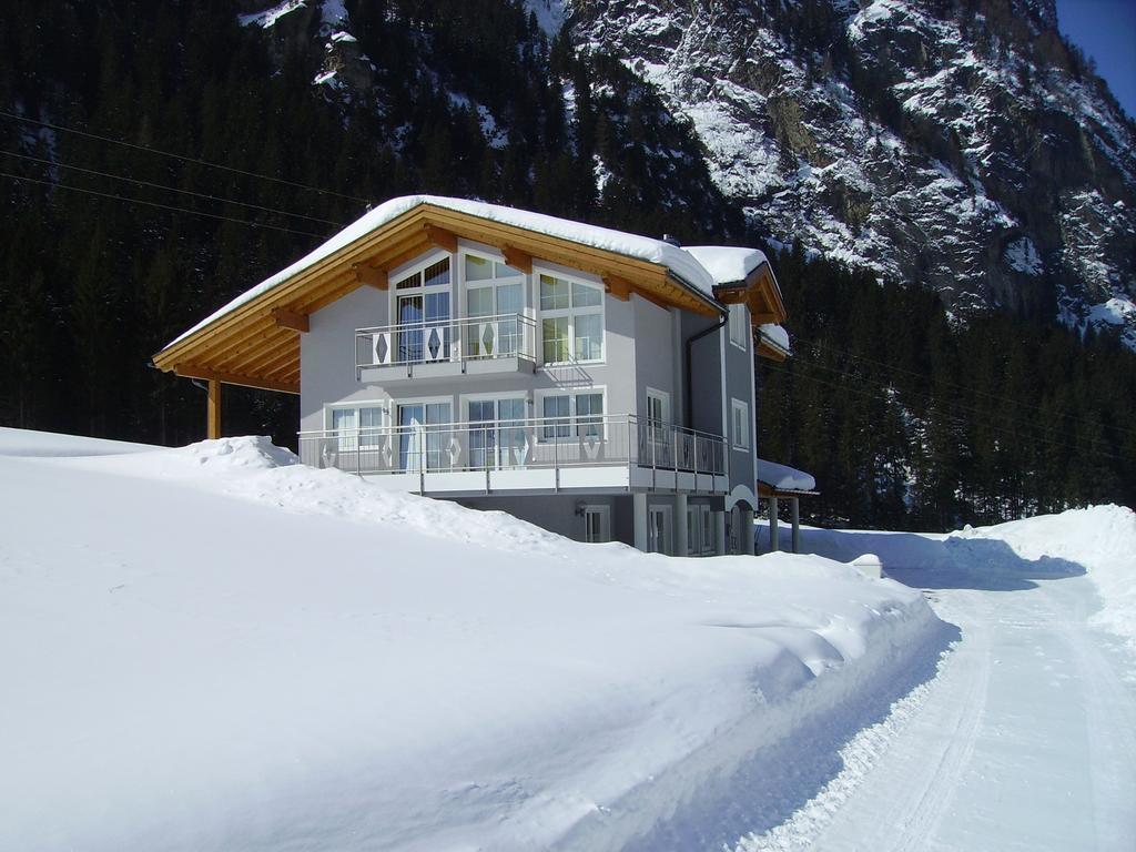Ferienwohnung Hoellrigl Sankt Leonhard im Pitztal Bagian luar foto